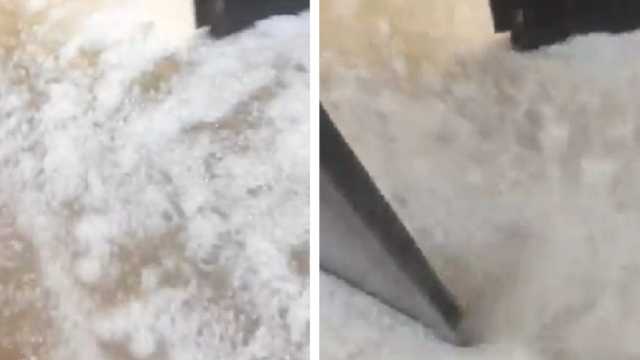 تساقط الثلوج والبرد بكثافة في الرياض .. فيديو