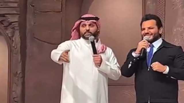 ياسر القحطاني : علي البليهي أفضل لاعب ومدافع في آسيا .. فيديو