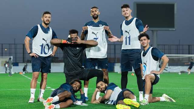 الهلال يواصل تحضيراته استعداداً لمواجهة الاتحاد