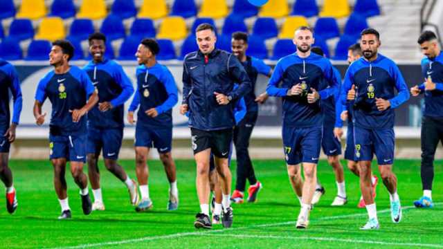 كاسترو يستدعي 30 لاعبا قبل مواجهة الهلال