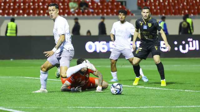 التعاون يمطر شباك الطائي بـ ثلاثية