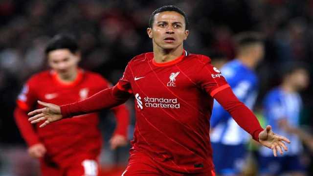 لاعب ليفربول يدرس الانتقال لدوري روشن