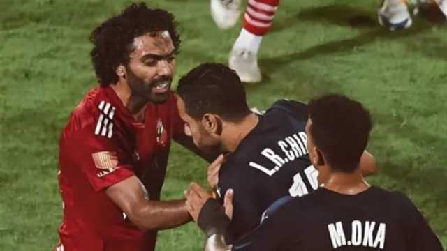 لاعب الأهلي المصري يعلق على خبر حكم حبسه .. صورة