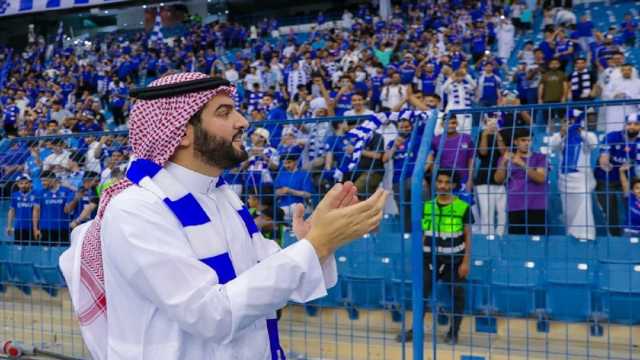 مطالبات جماهيرية باستمرار فهد بن نافل رئيسا للهلال