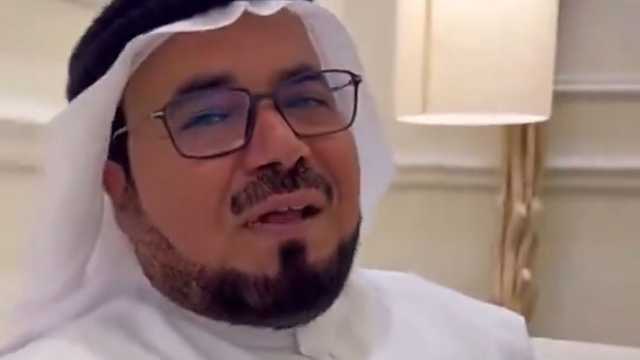 عم غازي الذيابي بعد عودته من شهر العسل : ثنوا وثلثوا هذي جنة دنيا .. فيديو