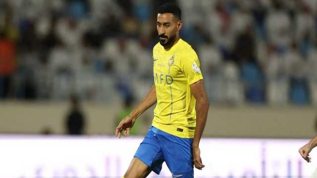 ثنائي النصر على طاولة الفتح