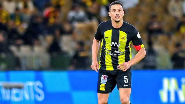 نيوكاسل يسعى للتعاقد مع محترف الاتحاد