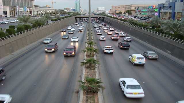 الطرق: انتهاء صيانة  طريق الرقب – العيثمة يسهم برفع كفاءة وجودة الطريق