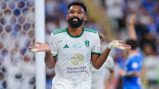 الأهلي يتعرض لضغط كبير للتخلي عن فراس البريكان