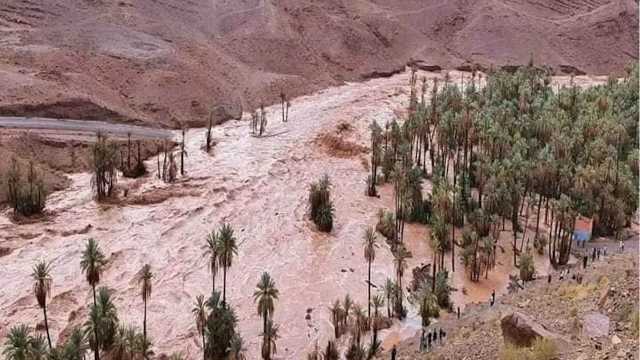 حالة من الرعب يعيشها سكان المغرب بسبب السيول الجارفة ..فيديو