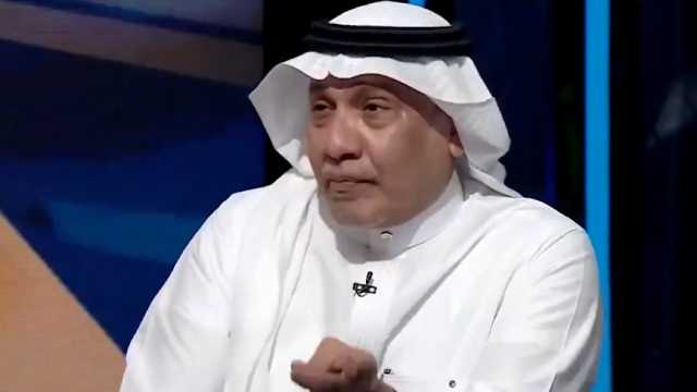 خوقير يدافع عن سالم الدوسري ويعتبره رمزًا للمنتخب.. فيديو