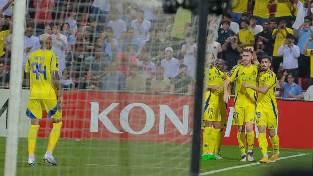 النصر يفوز على استقلال طهران بهدف نظيف.. فيديو وصور