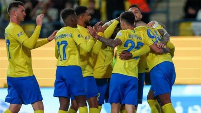 النصر يطلب حكامًا أجانب أمام الشباب