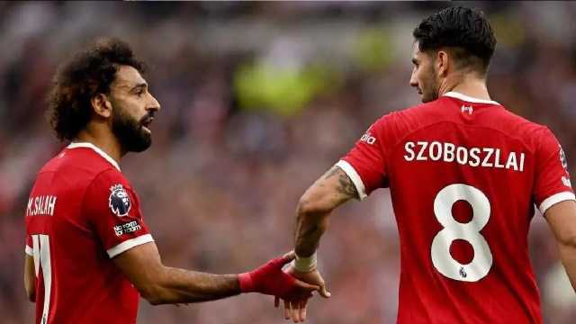 سوبوسلاي ساخرا من محمد صلاح: أنت تتحدث كثيرًا