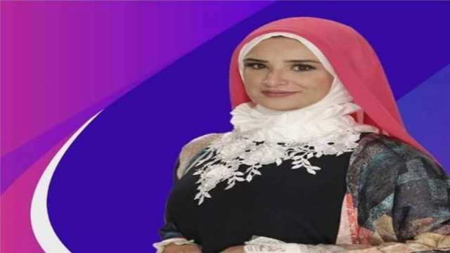 مذيعة برامج دينية تخلع الحجاب وتعلق: الحقوني عندي انفصام في الشخصية.. فيديو