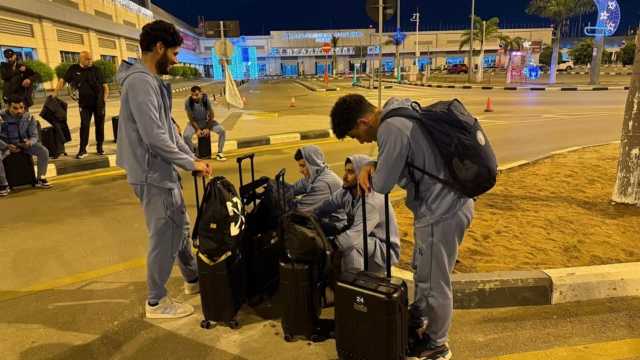 نجاة لاعبي بيراميدز المصري من حادث طائرة .. صور