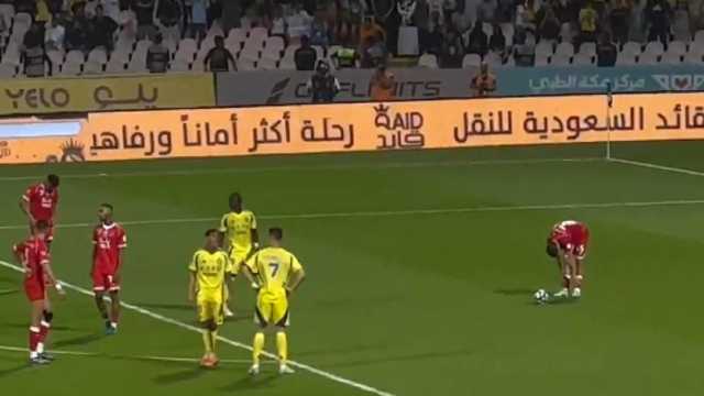 رونالدو يطلب من جماهير النصر تحية ماني.. فيديو