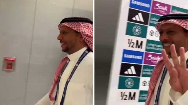 لؤي مشعبي يحتفل بالفوز على الهلال .. فيديو