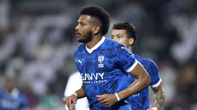 الهلال يجدد عقد البليهي