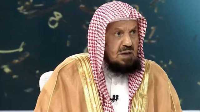 الشيخ المنيع يوضح حكم كفارة اليمين .. فيديو