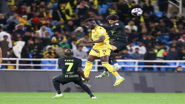 الاتحاد يواصل انتصاراته ويهزم التعاون بهدفين.. فيديو