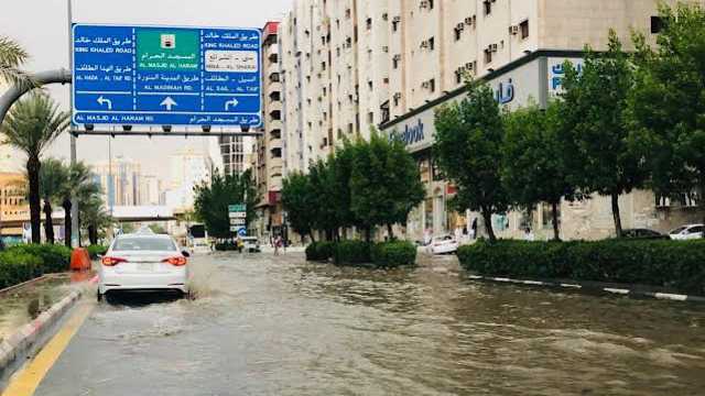 الحصيني : اليوم سحب رعدية ممطرة جنوب الرياض والشرقية