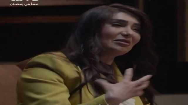 هنادي الكندري تكشف عن الفنانة التي تفضل العمل معها.. فيديو