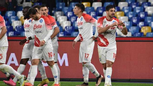 موعد مباراة فروسينوني ضد نابولي في الدوري الايطالي والقنوات الناقلة