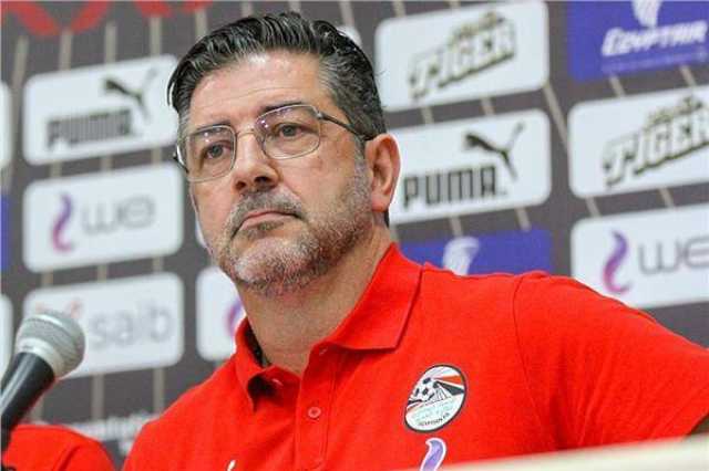 فيتوريا يرفض طلب الزمالك بشأن الثنائي ' المتمرد'.. صدمة للأبيض