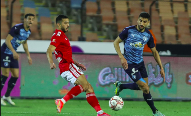 نجم الأهلي على رادار الدوري الألماني بمباركة عمر مرموش