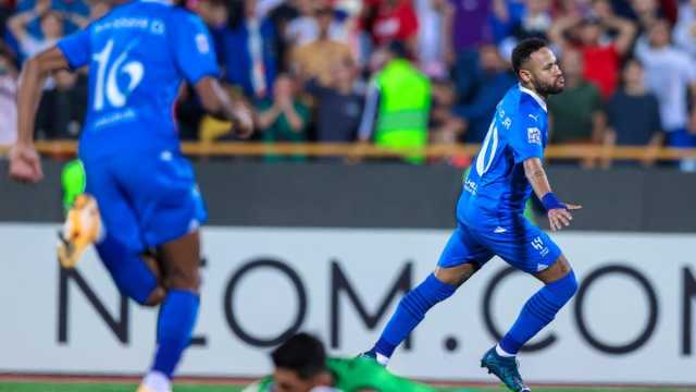 مدرب الهلال يعلن التعاقد مع بديل نيمار في يناير