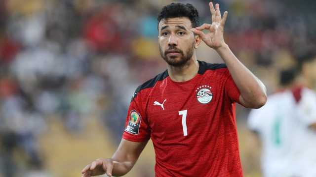 تريزيجيه يحتفل بطريقة مثيرة مع محمد صلاح في مباراة مصر وسيراليون.. شاهد