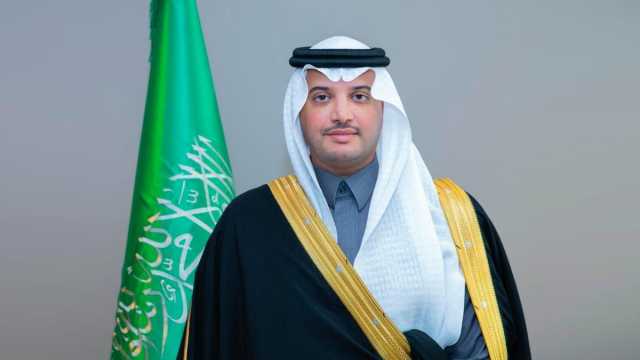 الأمير سعود بن طلال يدشّن بطولة كأس محافظ الأحساء لكرة القدم