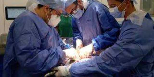 جراحة عاجلة لإنقاذ قدم طفل من البتر في جدة