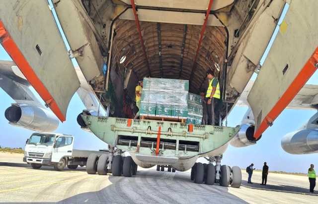 تحمل 50 طنا من المساعدات.. مغادرة الطائرة الإغاثية السعودية الثالثة إلى ليبيا