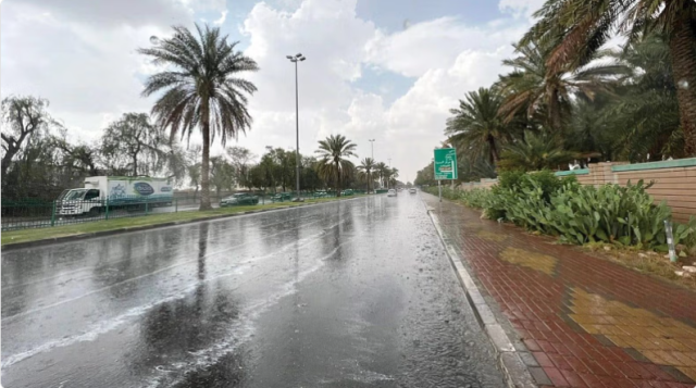 الأرصاد: أمطار في 4 مناطق خلال ساعات