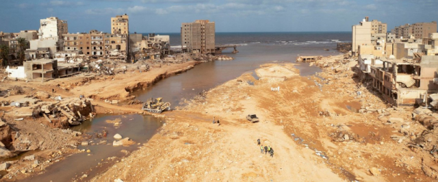 10 أيام على كارثة فيضانات ليبيا.. مخاطر صحية.. وتأخر وصول المساعدات.. وأعداد ضحايا غير دقيقة