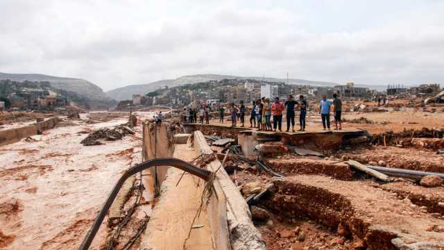 بالفيديو.. ليبي يروي مأساة فقدان 30 شخصاً من عائلة واحدة خلال إعصار «دانيال»