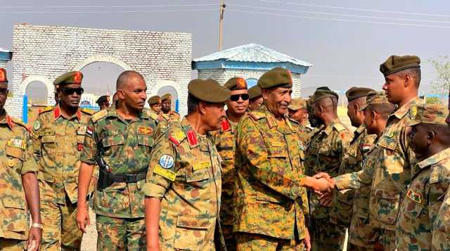 البرهان يوجه بفتح المعابر الحدودية بين السودان وأريتريا