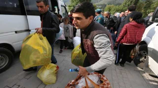 الحكومة الأرمينية: أكثر من 50 ألف شخص عبروا من كاراباخ إلى أرمينيا