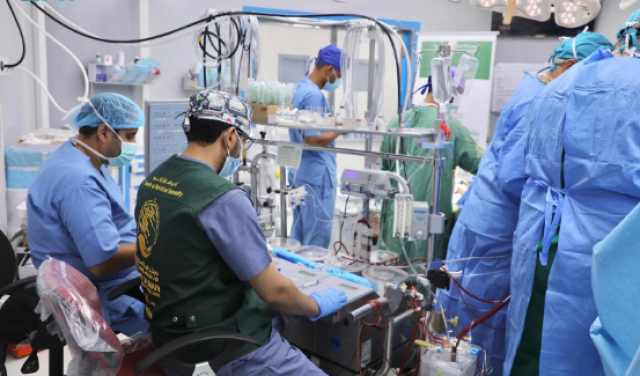 تدشين برنامج نبض السعودية التاسع لأمراض وجراحات القلب بالمكلا