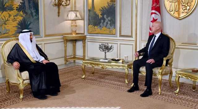 الربيعة يبحث تسهيلات الحج والعمرة مع الرئيس التونسي