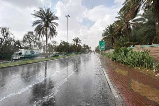 الدفاع المدني يدعو إلى الحيطة من استمرار فرص هطول أمطار رعدية بمعظم المناطق