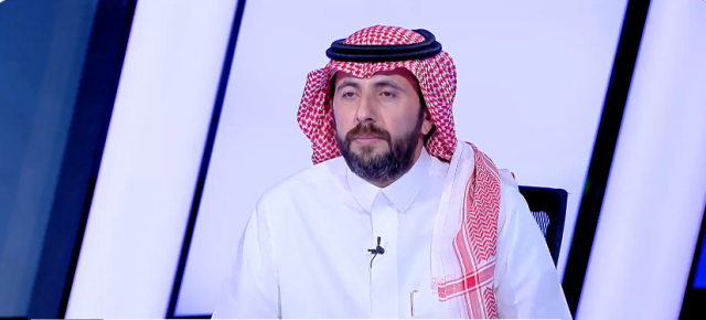 مختص: تغير لون اللسان يكشف عن وجود مشكلة صحية