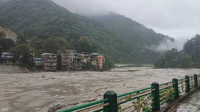 الهند.. فقدان أثر 23 جُندياً بعد سيول وفيضانات مُفاجئة