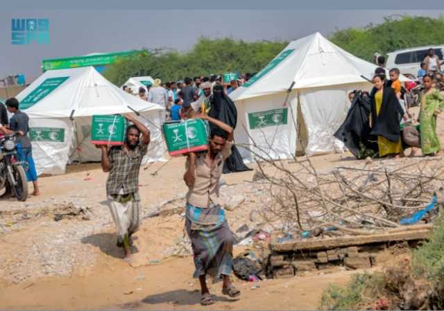 مساعدات طارئة من «إغاثي الملك سلمان» للمتضررين من إعصار تيج باليمن
