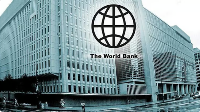 البنك الدولي يحذر من تأثير الصراع بالشرق الأوسط على أسعار النفط