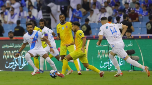 الهلال يتأهل إلى دور الثمانية من كأس خادم الحرمين بعد ثلاثية الحزم