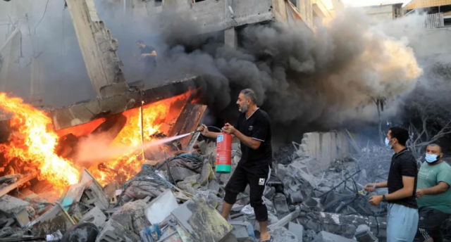 الاحتلال يواصل منع وصول المساعدات الإنسانية إلى غزة
