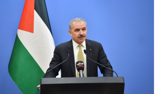 رئيس الوزراء الفلسطيني: إسرائيل ترتكب جرائم حرب في غزة وشعبنا لن يغادر أرضه